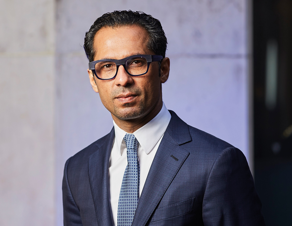 Mohammed ?Mo? Dewji, 42, is hailed as Africa?s youngest billionaire, worth $1.3 billion. He offers his entrepreneurial advice and positive views on life to almost half a million Twitter followers
